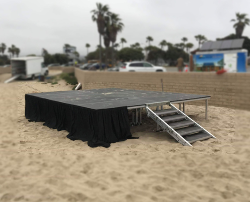 74400106_2239966409626722_6297822258224168960_n adjustable-stage-riser-rental